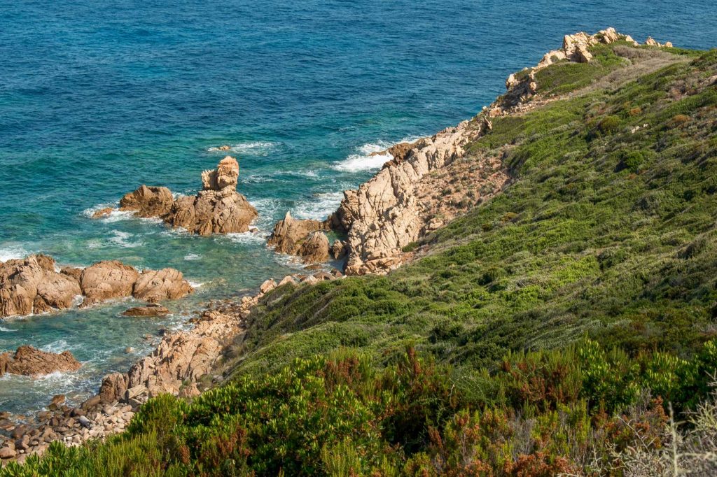 Transport et installation d’un mobil-home en Corse : ce qu’il faut anticiper