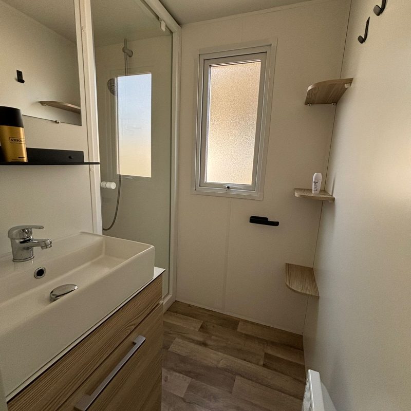 WhatsApp Image 2025-10-03 à 09.44.18_c71150ef