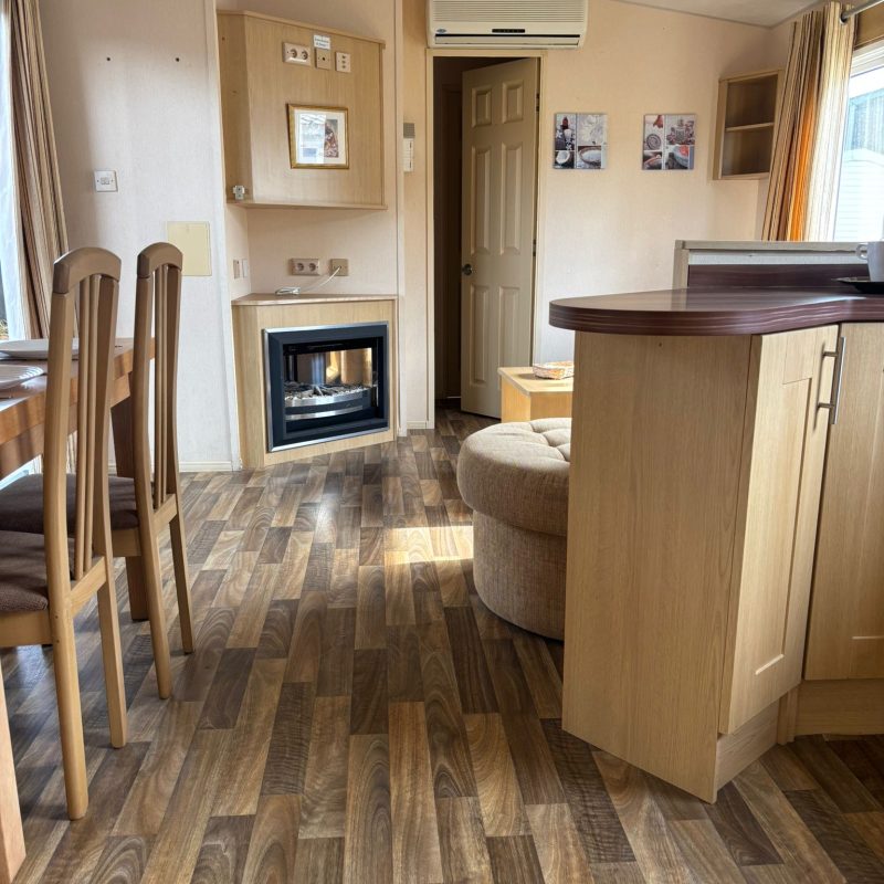 WhatsApp Image 2025-10-09 à 13.16.32_891bf5ec