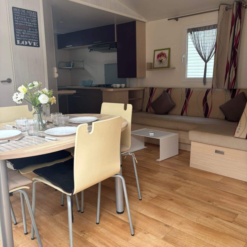 WhatsApp Image 2025-10-25 à 11.02.00_aeb56093