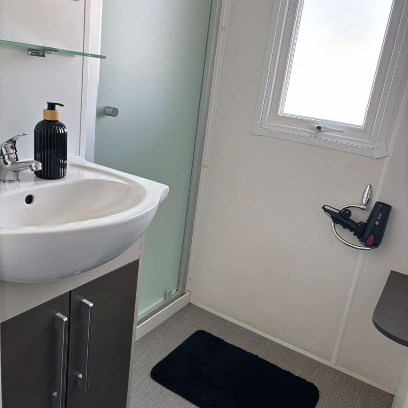 WhatsApp Image 2025-10-25 à 13.43.00_c00550aa