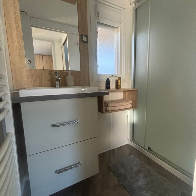 WhatsApp Image 2025-11-21 à 10.21.11_f70f3d6d