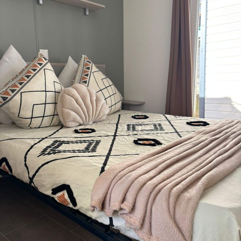 WhatsApp Image 2025-11-25 à 09.53.44_f6a791c1