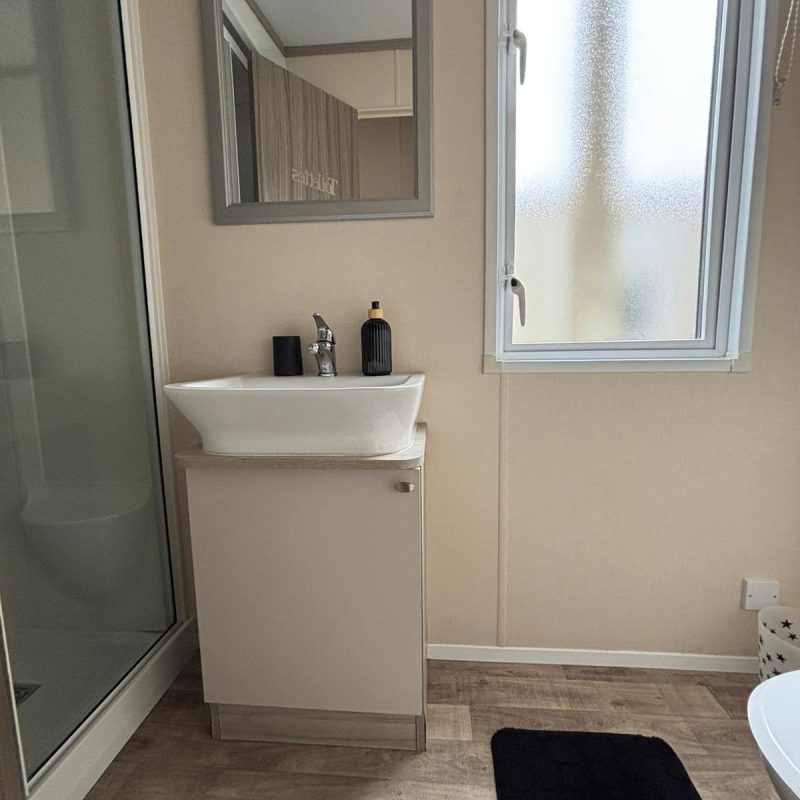 WhatsApp Image 2026-03-05 at 14.05.04 (2)