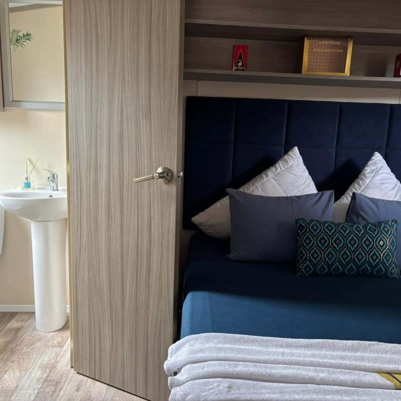 WhatsApp Image 2026-03-05 at 14.05.05 (3)