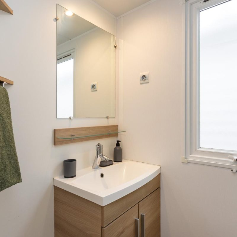 a0f7f9b5-ada9-4dc9-a57a-3b9f3d75eaac