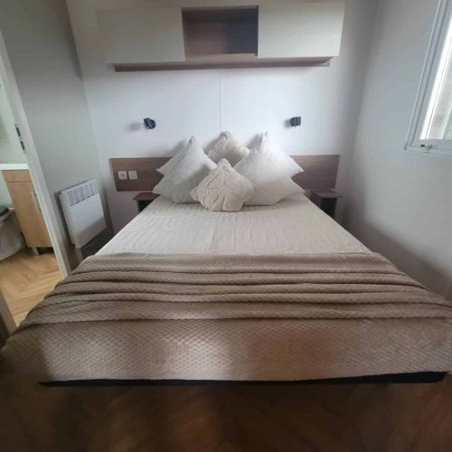 aa70d4d7-ff9c-4260-a0e2-b42a17973180