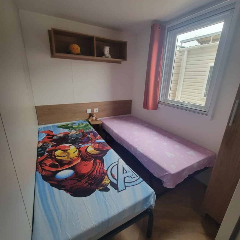 c8b83e5a-ee76-4b67-93d9-142047a796f2