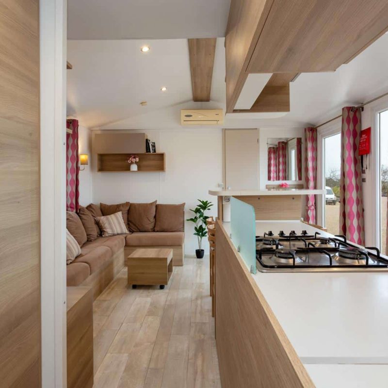 fe40f4e4-41a3-408c-a79f-1af223fa7373